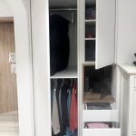 Begehbarer Kleiderschrank