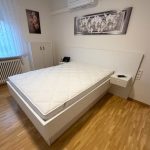 Schlafzimmer mit Einbauschrank